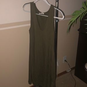 Green tank top dress with pockets